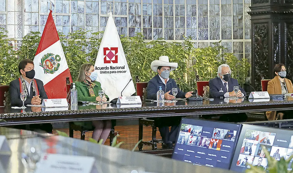 Es la primera sesión del Acuerdo Nacional que preside Pedro Castillo. María del Carmen Alva reiteró su pedido para que se convoque al Consejo de Estado. Foto: Sepres Es la primera sesión del Acuerdo Nacional que preside Pedro Castillo. María del Carmen Alva reiteró su pedido para que se convoque al Consejo de Estado. Foto: Sepres