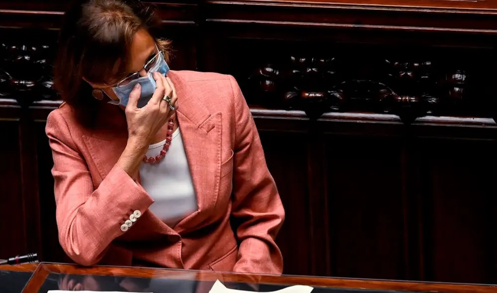 La ministra  italiana de Justicia, Marta Cartabia, firmó la orden de arresto provisional y de extradición de los tres exmilitares chilenos. Foto: EFE