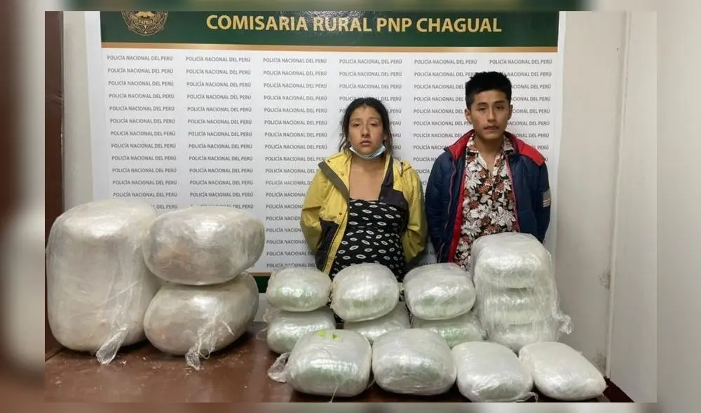 Los intervenidos y droga fueron trasladados al Área Antidrogas de Trujillo. Foto: PNP Los intervenidos y droga fueron trasladados al Área Antidrogas de Trujillo. Foto: PNP