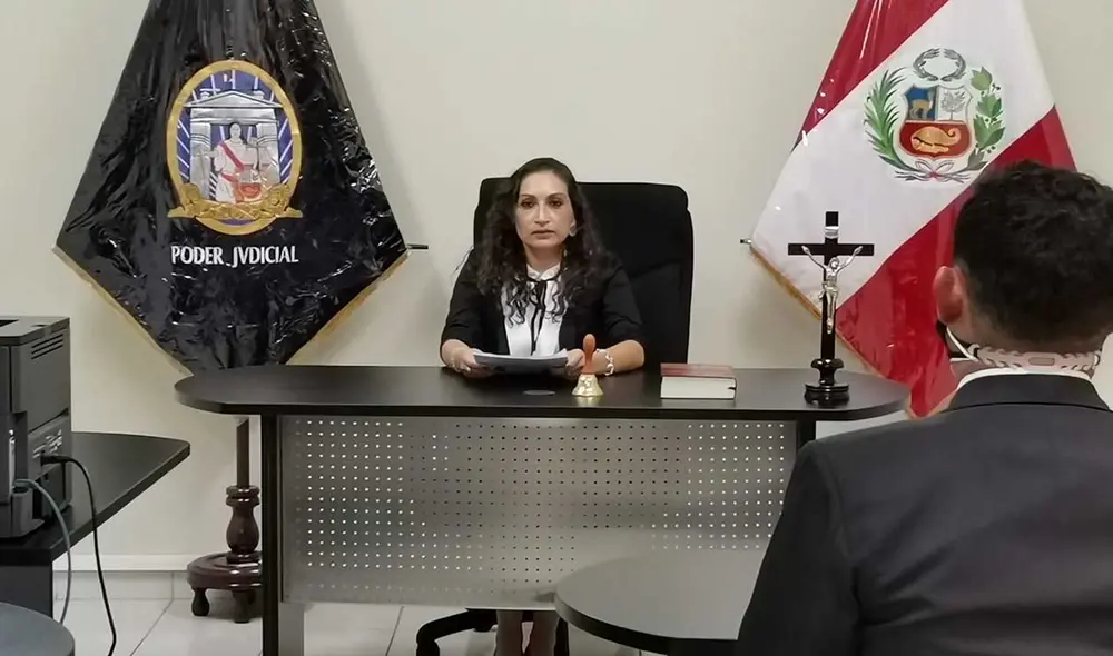 Jueza Vivian Ojeda dispuso el internamiento del acusado en prisión. Foto: Corte de Arequipa Jueza Vivian Ojeda dispuso el internamiento del acusado en prisión. Foto: Corte de Arequipa