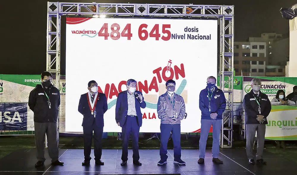 Cambios. Ante presión, ministro de Salud adelantó edades. Foto: difusión Cambios. Ante presión, ministro de Salud adelantó edades. Foto: difusión