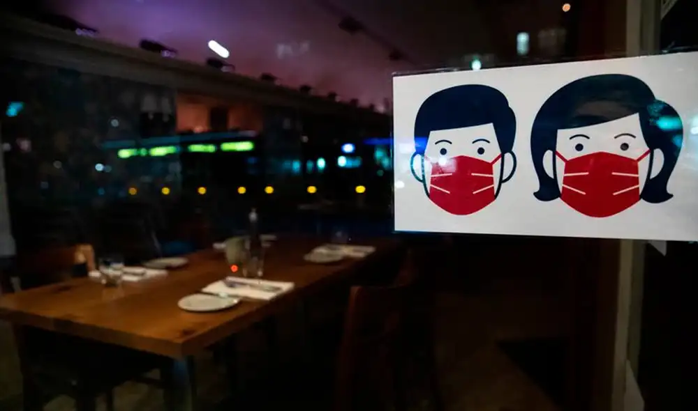 Solo los alemanes vacunados, que padecieron la enfermedad o que tienen un descarte negativo de COVID-19, ingresarán a lugares públicos. Foto: EFE Solo los alemanes vacunados, que padecieron la enfermedad o que tienen un descarte negativo de COVID-19, ingresarán a lugares públicos. Foto: EFE