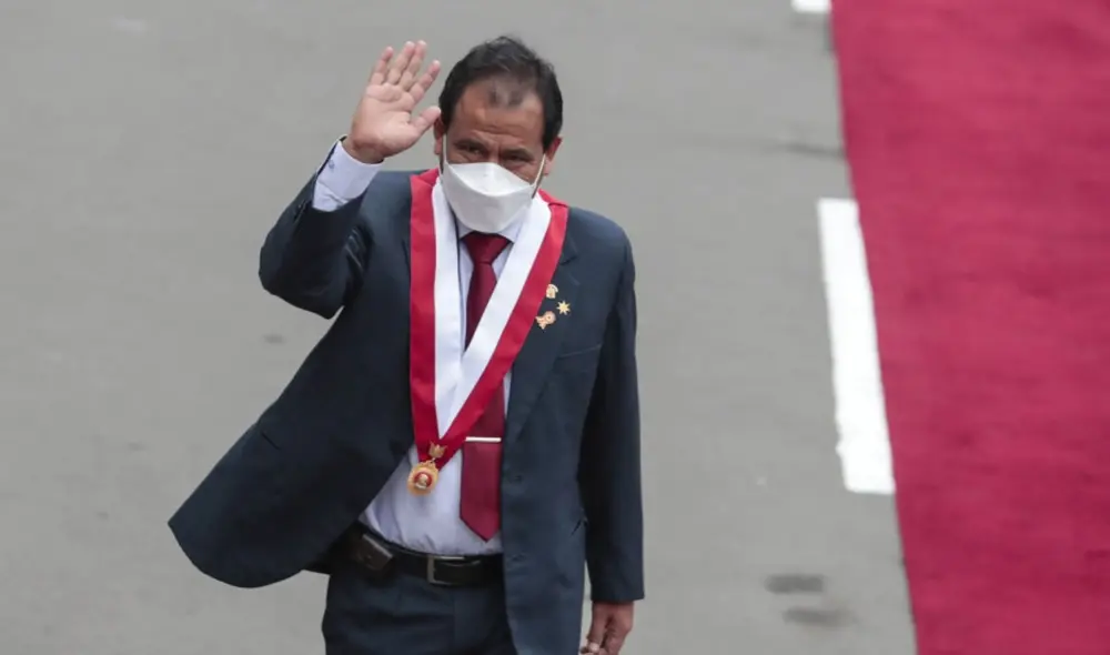 Edgar Tello defendió la permanencia de Iber Maraví al frente del Ministerio de Trabajo. Foto: GLR. Edgar Tello defendió la permanencia de Iber Maraví al frente del Ministerio de Trabajo. Foto: GLR.