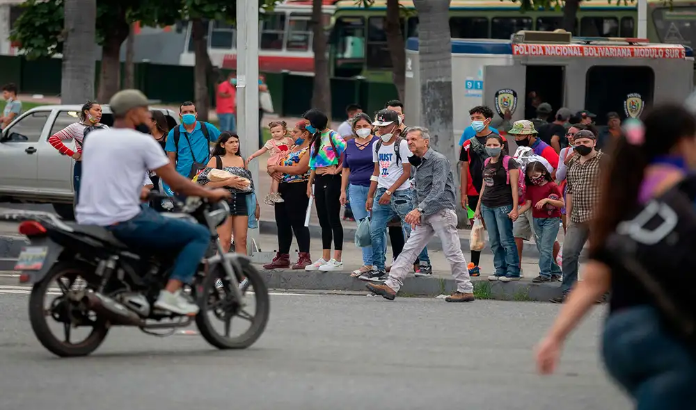 El Bono Diálogo por la Paz es el último bono anunciado por Maduro en Venezuela. Foto: EFE El Bono Diálogo por la Paz es el último bono anunciado por Maduro en Venezuela. Foto: EFE