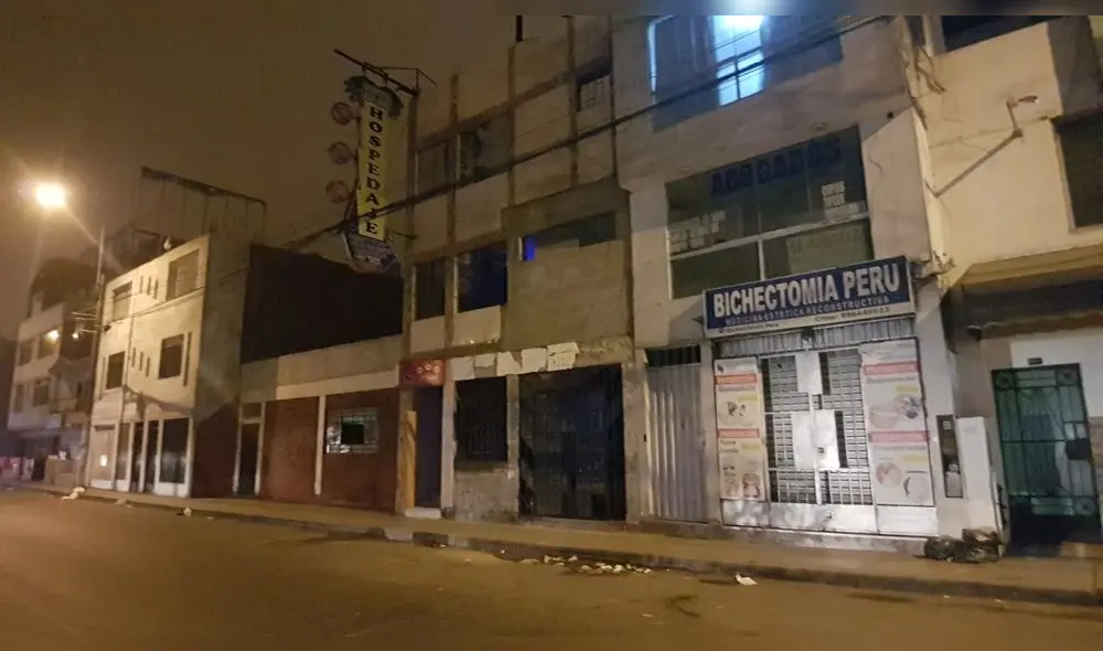 El hotel se ubica en la cuadra 8 de la av. Las Flores. Deysi Portuguez / URPI-LR