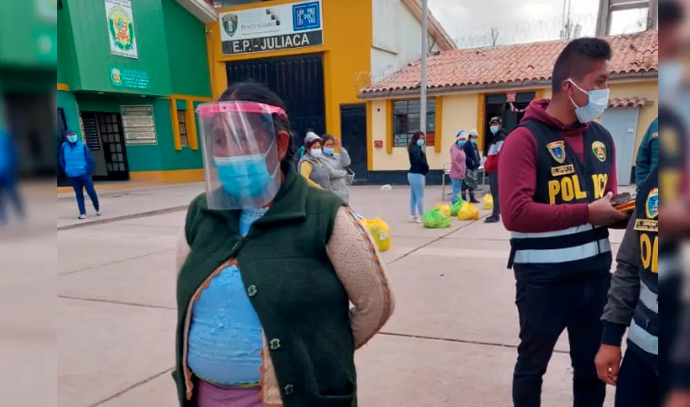 La mujer fue detenida y trasladada al área de Antidrogas de la Policía. Foto: PNP La mujer fue detenida y trasladada al área de Antidrogas de la Policía. Foto: PNP
