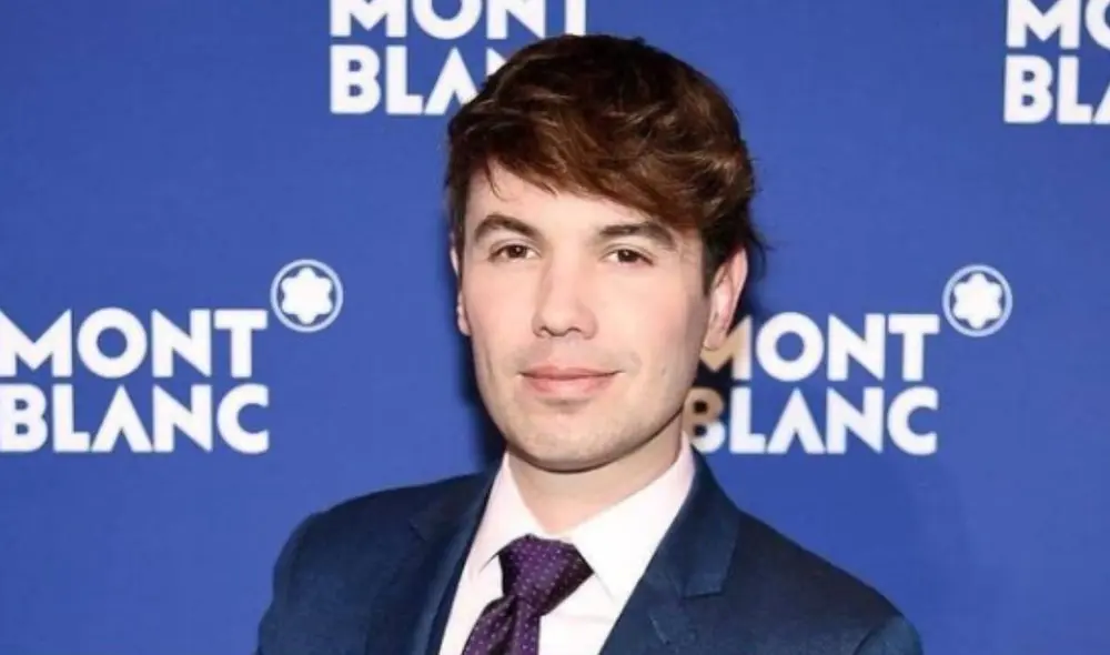 Bruno Pinasco publicó una foto donde luce un peinado muy popular de los años 90. Foto: Instagram