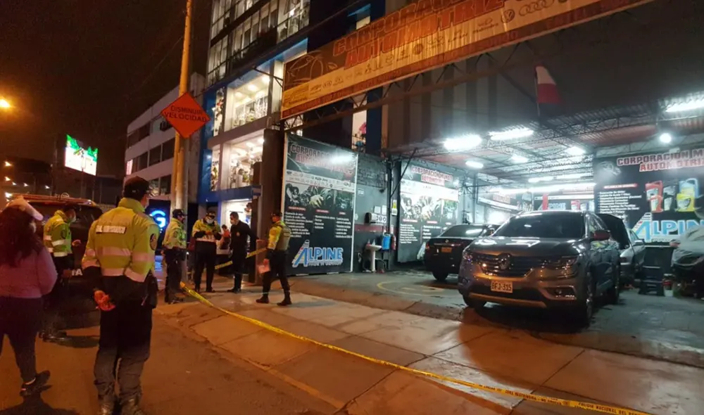 El asalto ocurrió al interior de una mecánica de la avenida Primavera. Foto: Grace Mora / URPI - LR