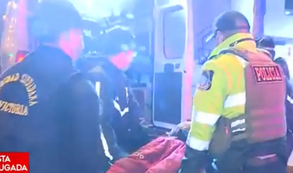 Sujeto fue trasladado por Serenazgo del distrito. Familia pide celeridad en el caso. Foto: América Televisión Sujeto fue trasladado por Serenazgo del distrito. Familia pide celeridad en el caso. Foto: América Televisión