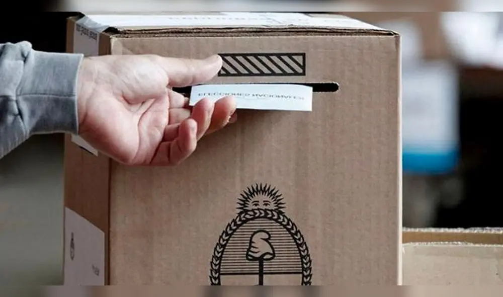 El Gobierno viene habilitando más lugares para votar y garantizar distanciamiento social. Foto: EFE