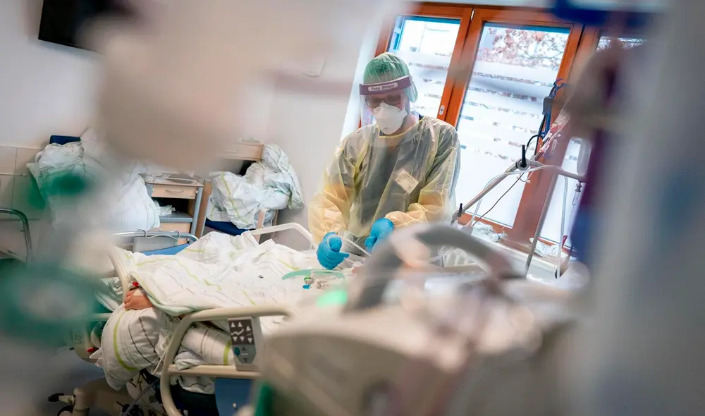 Estados Unidos ha registrado un total de 38 millones de contagios y 630.000 fallecidos desde la declaración de la pandemia. Foto: DPA