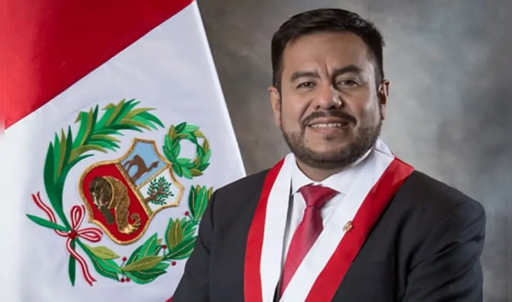 Parlamentario está internado en clinica de Lima. Foto: Facebook Parlamentario está internado en clinica de Lima. Foto: Facebook