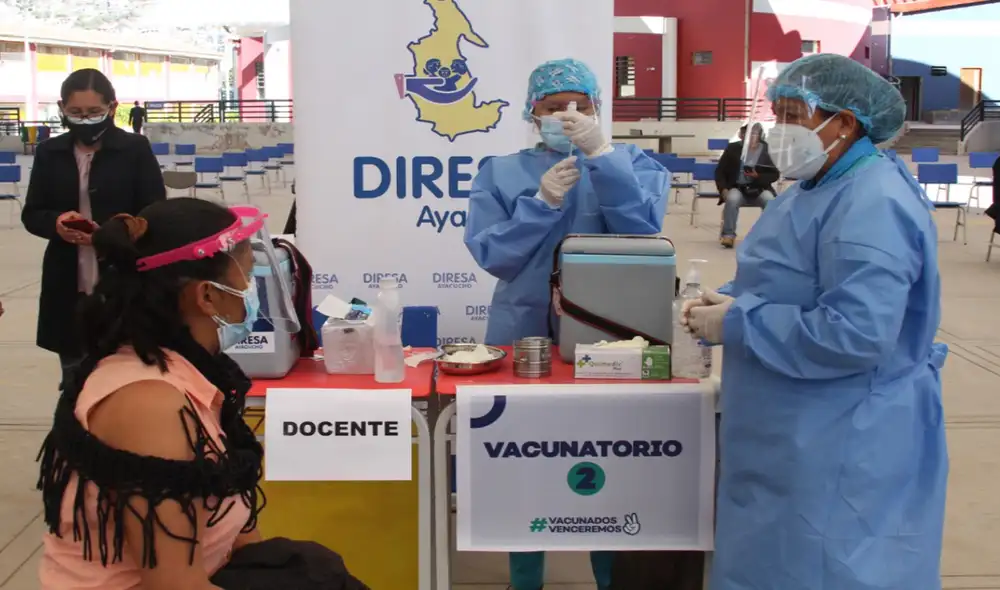 Inmunización de mayoría de maestros ayudaría al regreso a las aulas. Foto: difusión Inmunización de mayoría de maestros ayudaría al regreso a las aulas. Foto: difusión