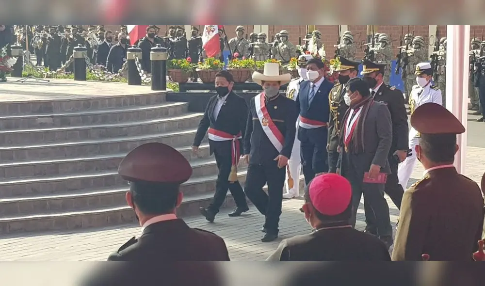 Castillo participa de la ceremonia en la Plaza de la Mujer. Foto: Liz Ferrer/La República