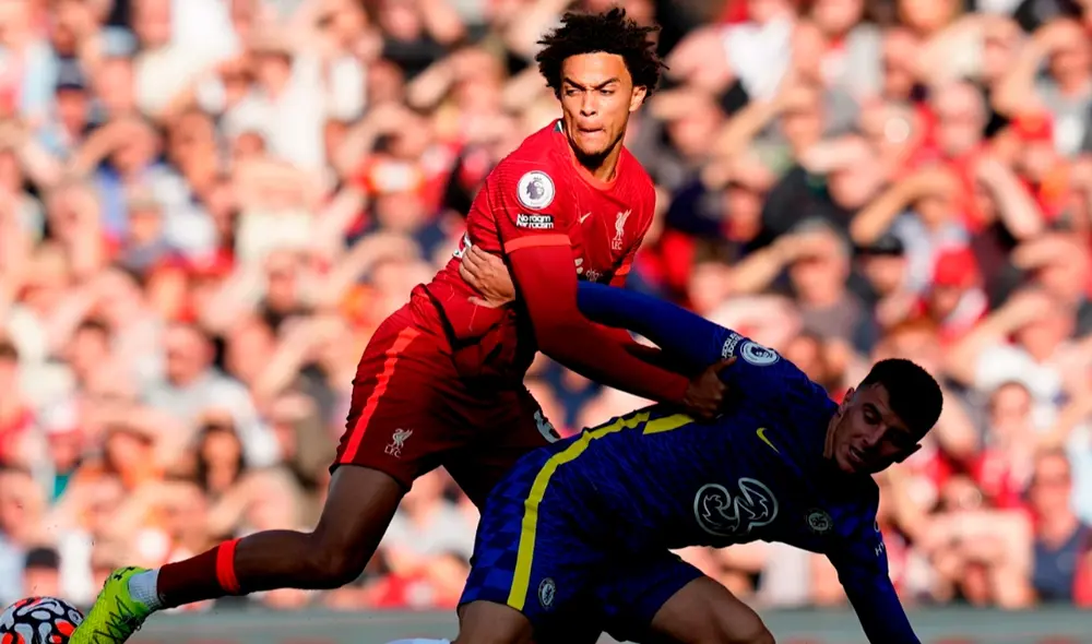Liverpool y Chelsea se enfrentan en Anfield por la tercera fecha de la Premier. Foto: EFE