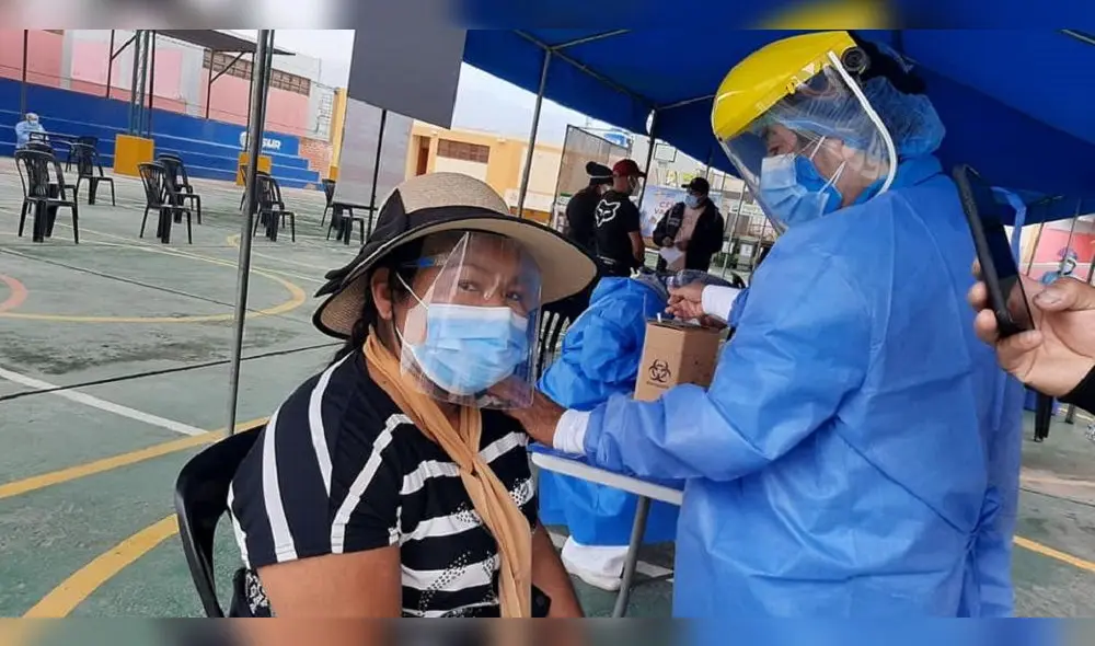 Jornada de vacunación se realizó también en otras provincias de Arequipa. Foto: Geresa Jornada de vacunación se realizó también en otras provincias de Arequipa. Foto: Geresa