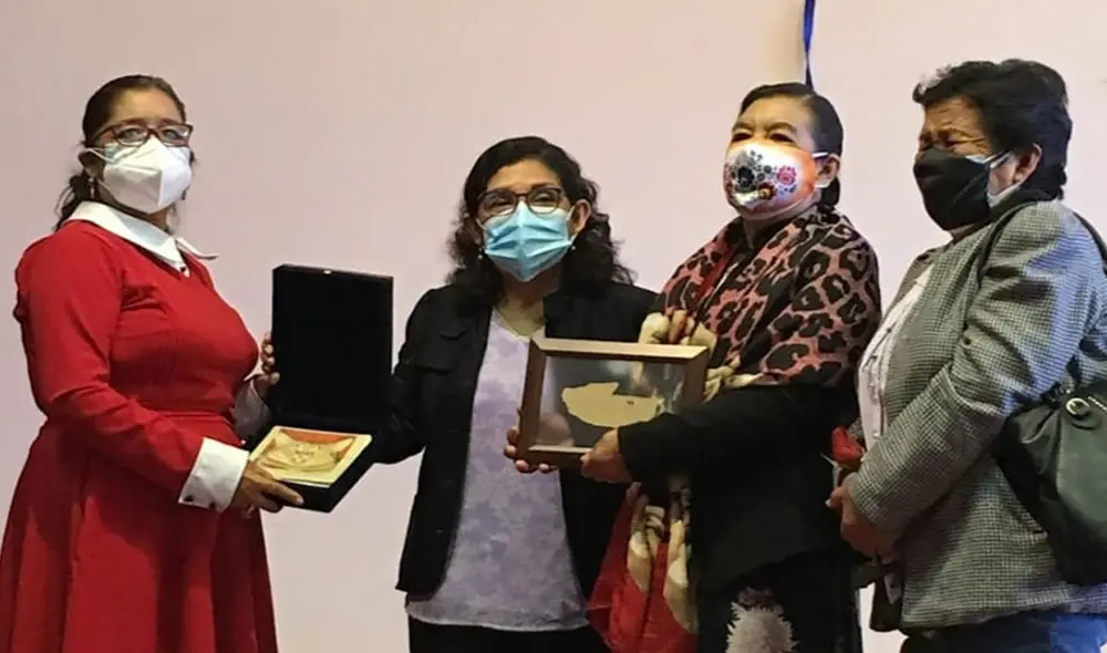 Familiares de Arquímedes Ascarza, quien despareció en 1983 a mano de los militares. Foto: difusión