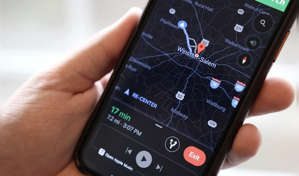Al activar este tema, los elementos claros adoptan tonalidades que van desde el negro hasta el gris y el azul oscuros. Foto: SmartTechGuy Al activar este tema, los elementos claros adoptan tonalidades que van desde el negro hasta el gris y el azul oscuros. Foto: SmartTechGuy