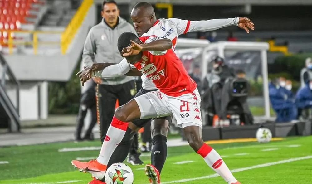 América de Cali obtiene su segundo empate consecutivo y se aleja de la punta de la tabla en la liga de Colombia. Foto: Twitter @ToqueSports América de Cali obtiene su segundo empate consecutivo y se aleja de la punta de la tabla en la liga de Colombia. Foto: Twitter @ToqueSports