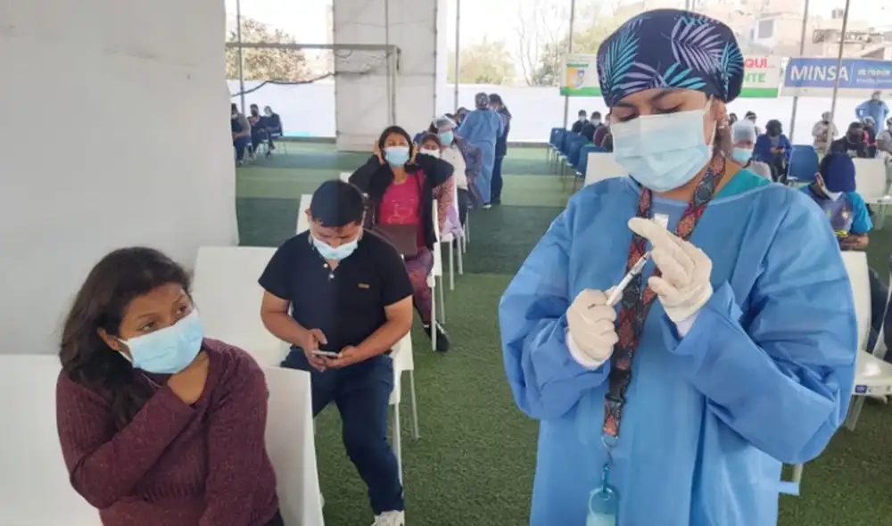 Más de ocho millones de peruanos recibieron ambas dosis contra la COVID-19. Foto: Minsa