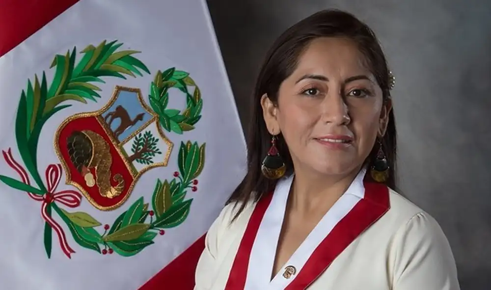 Kelly Portalatino representa a la región de Áncash en el Congreso de la República. Foto: difusión Kelly Portalatino representa a la región de Áncash en el Congreso de la República. Foto: difusión