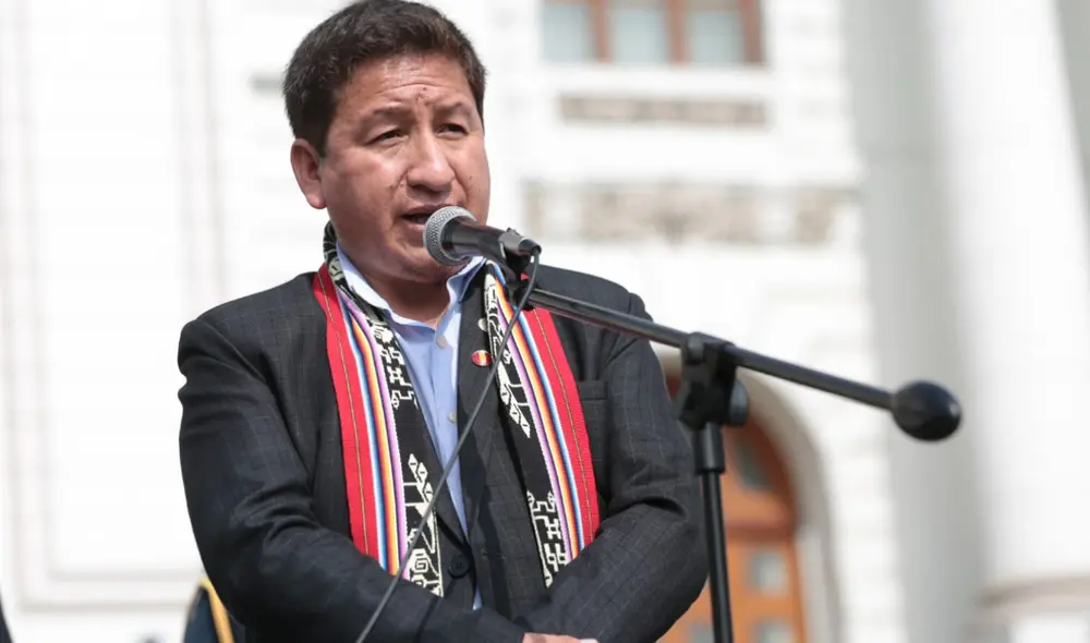 Denuncian a Bellido de agresión verbal sexista contra la congresista Chirinos. Foto: PCM