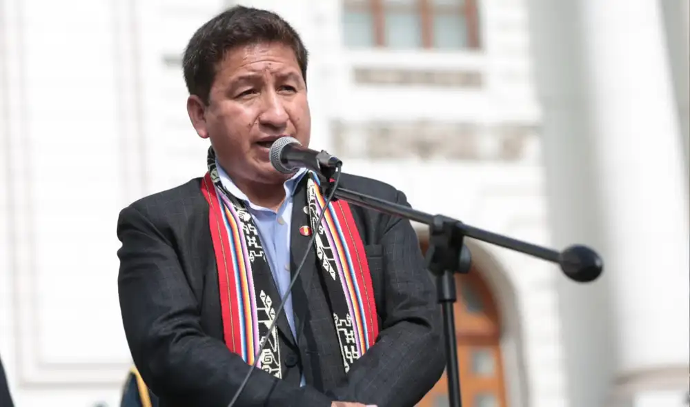 Denuncian a Bellido de agresión verbal sexista contra la congresista Chirinos. Foto: PCM