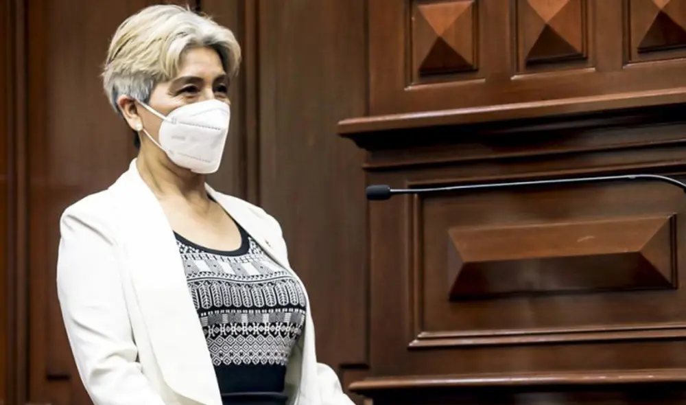 Agüero pidió a los ministros que no se dejen influenciar por los "tecnócratas" que buscan favorecer a los "grandes grupos de poder económico". Foto: El Peruano Agüero pidió a los ministros que no se dejen influenciar por los "tecnócratas" que buscan favorecer a los "grandes grupos de poder económico". Foto: El Peruano