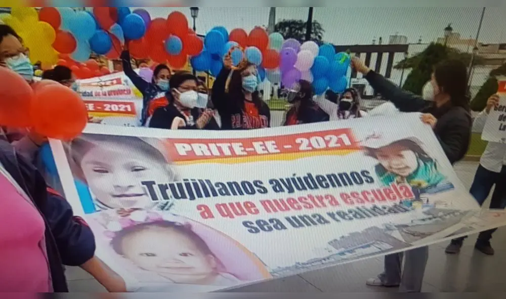 Padres y docentes señalaron que el presupuesto es de S/ 3 000 000. Foto: captura Hoy Noticias Padres y docentes señalaron que el presupuesto es de S/ 3 000 000. Foto: captura Hoy Noticias