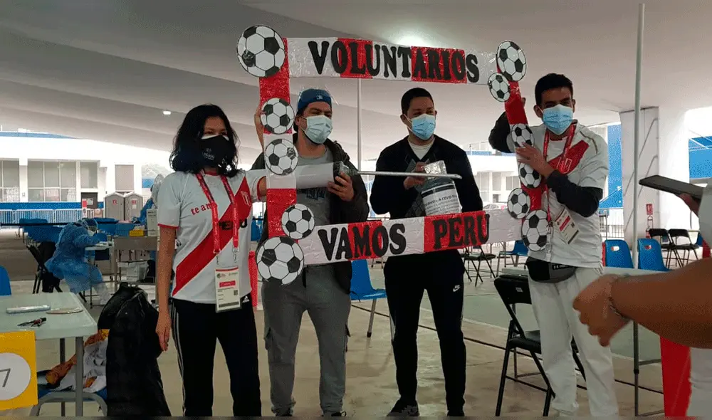 Ciudadanos participan en la séptima Vacunatón. Foto: Cesar Zorrilla / URPI - LR Ciudadanos participan en la séptima Vacunatón. Foto: Cesar Zorrilla / URPI - LR