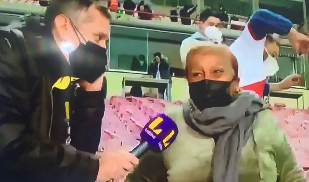 Doña Peta estuvo presente en el Estadio Nacional para el encuentro entre Perú y Venezuela. Foto: captura Punto Final / Latina
