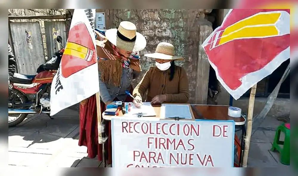 Recolección. Comuneros firmaron planillones en Puno. Recolección. Comuneros firmaron planillones en Puno.