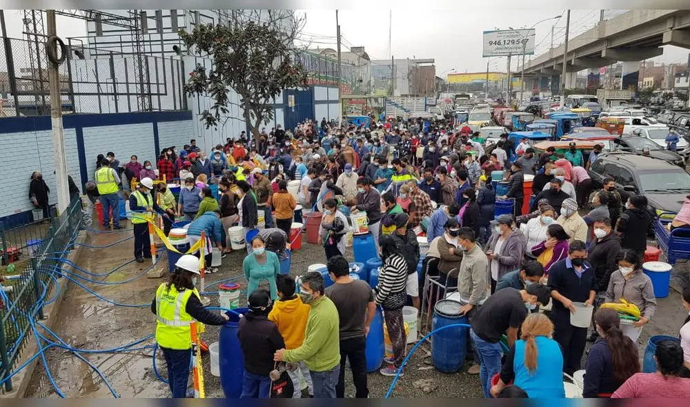 Según Sedapal, el aniego se solucionará en los próximos siete días. Foto: URPI La República