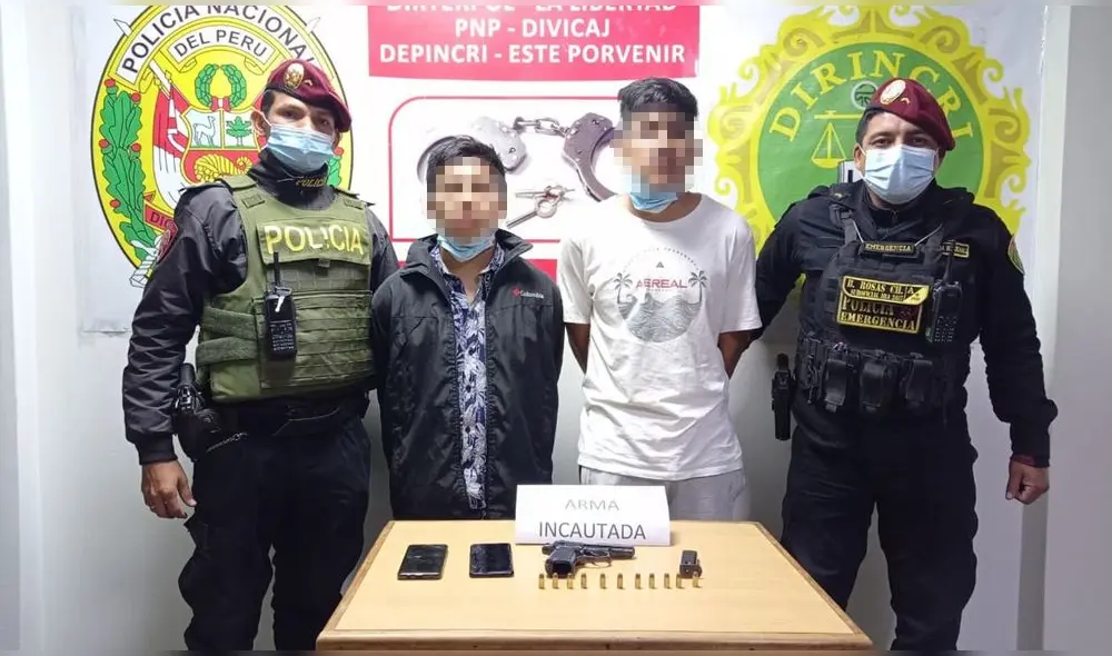 Sujetos intervenidos en El Porvenir llevaban arma de fuego para asaltos. Foto: PNP