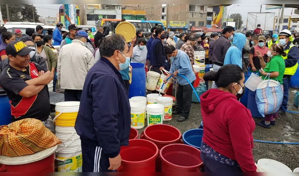 El aniego perjudicó siete predios, entre viviendas y comercios. Foto:  Jessica Merino/ URPI-LR