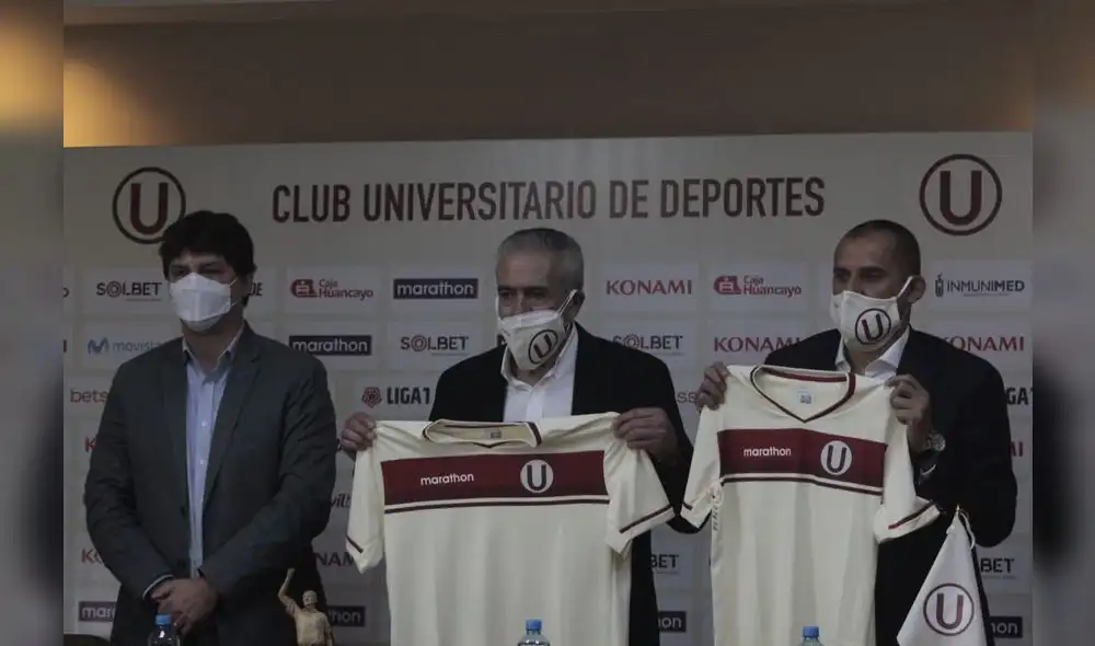 En su primera etapa, Gregorio Pérez dirigió 10 partidos oficiales con Universitario. Foto: Grupo La República/Diego Urbina