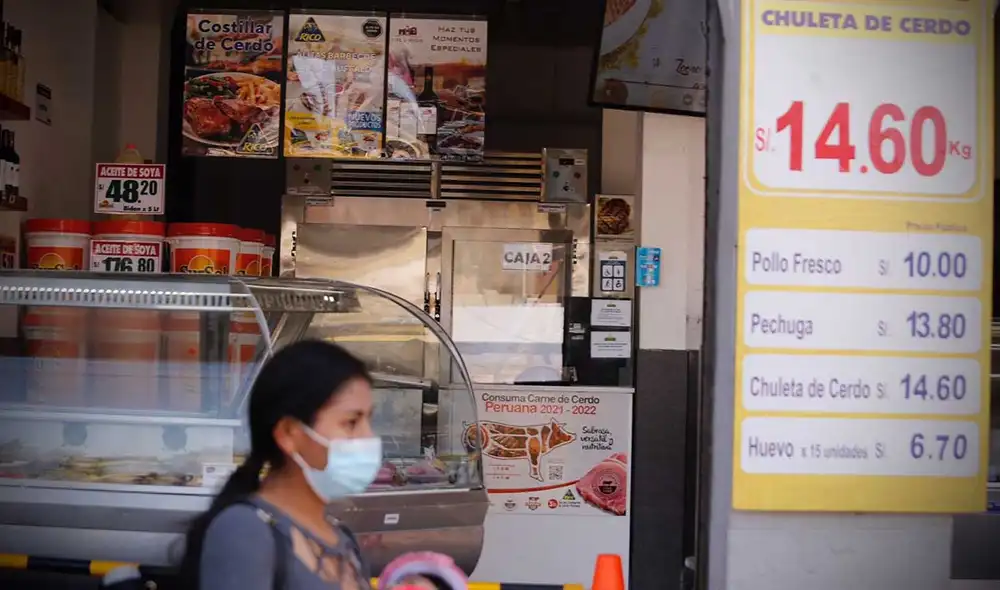 Precio de carnes, abarrotes y verduras se han elevado en Arequipa. Foto: Oswald Charca/La República Precio de carnes, abarrotes y verduras se han elevado en Arequipa. Foto: Oswald Charca/La República