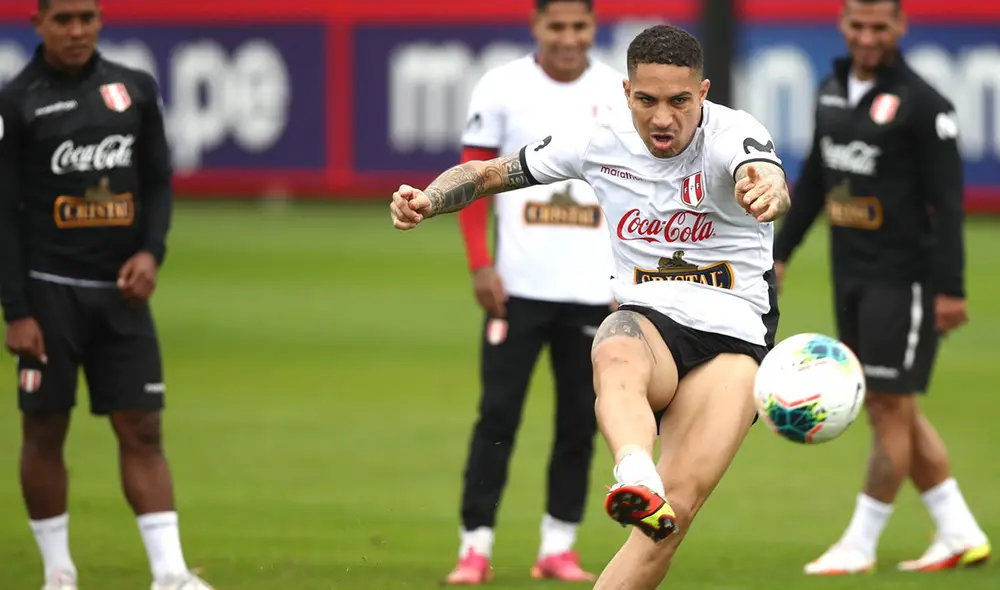 Guerrero disputó todo el partido ante Uruguay. Foto: selección peruana
