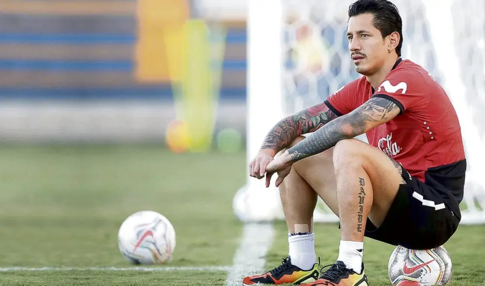 Gianluca Lapadula aún no anota goles en las Eliminatorias Qatar 2022. Foto: difusión Gianluca Lapadula aún no anota goles en las Eliminatorias Qatar 2022. Foto: difusión