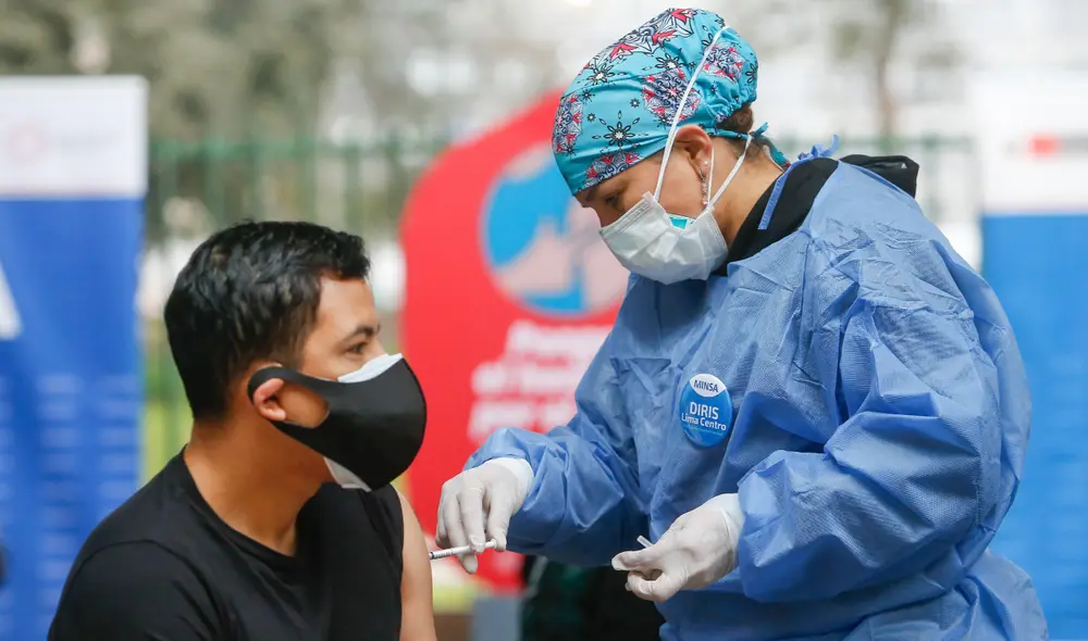La Molina pone la pauta para que otros distritos ejecuten incentivos y condonaciones tributarias similares para alentar la vacunación contra la COVID-19. Foto: Ministerio de Salud