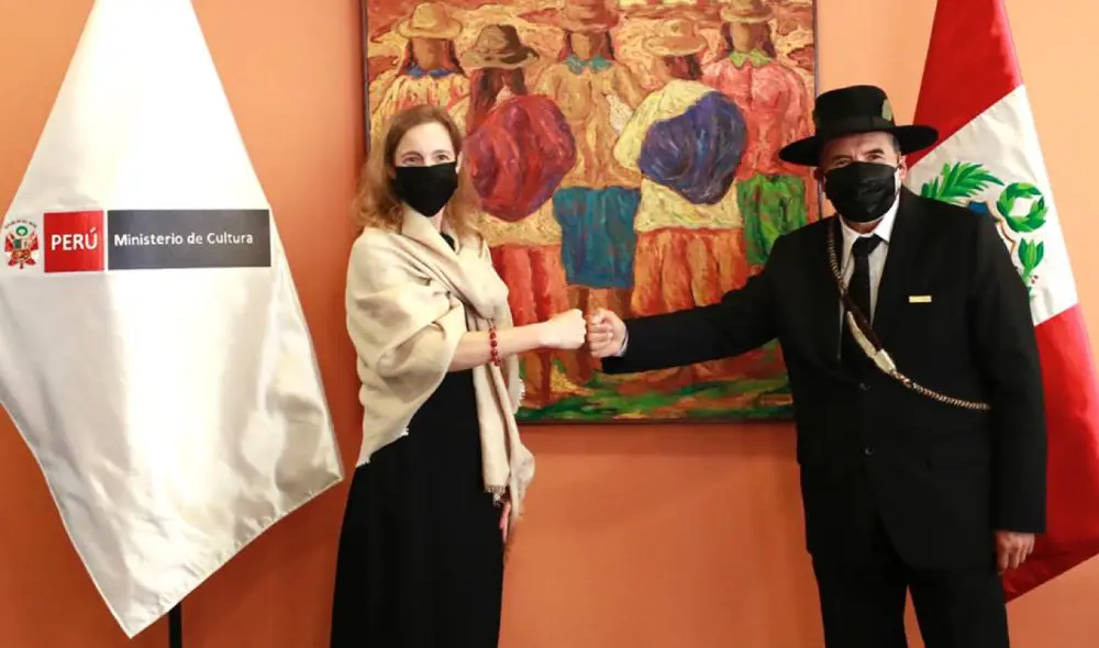 El ministro de Cultura, Ciro Gálvez, y embajadora de EE. UU., Lisa Kenna, se reunieron esta mañana. Foto: Ministerio de Cultura