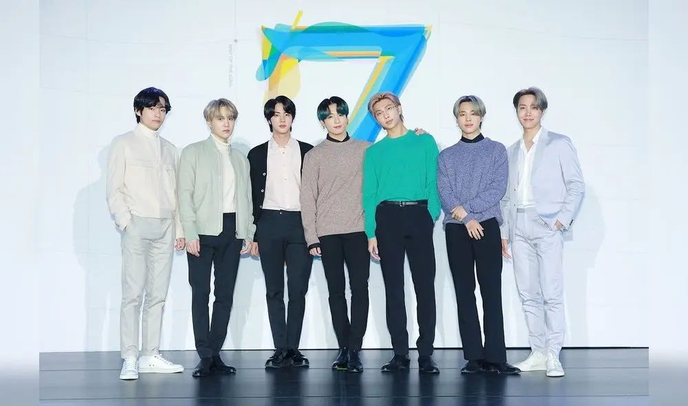 V, Suga, Jin, Jungkook, RM, Jimin y J-Hope en conferencia por el estreno de MOTS7. Foto: BIGHIT MUSIC