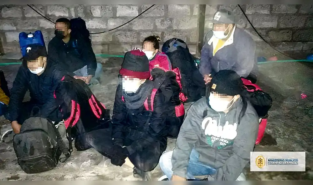 Así operaban. Extranjeros eran pasados por frontera Perú - Chile a cambio de un pago de 100 a 200 dólares. Así operaban. Extranjeros eran pasados por frontera Perú - Chile a cambio de un pago de 100 a 200 dólares.