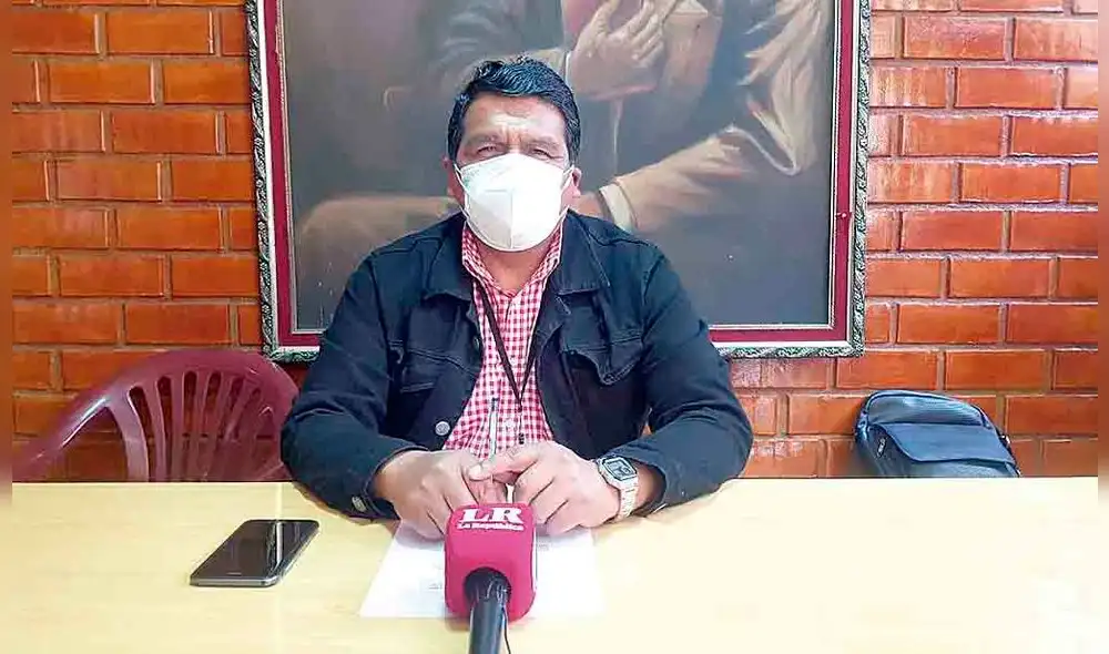 Crítica. Dirigente de Sutep en Arequipa, Adolfo Quispe, lamenta que el presidente haya incumplido con incrementar presupuesto a educación.