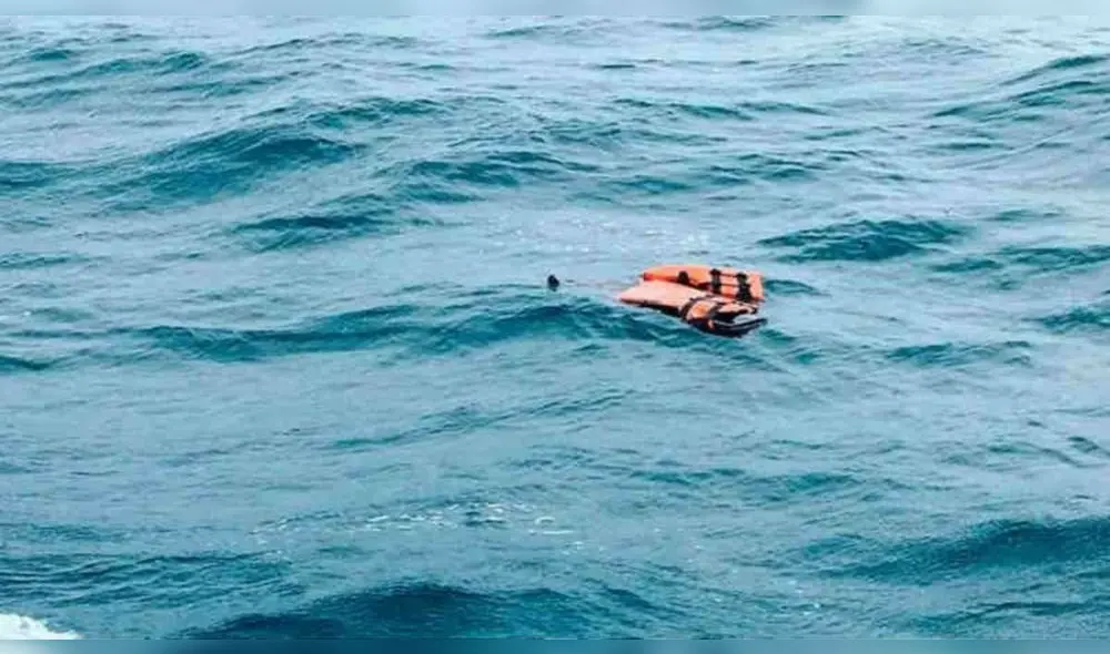 Cuatro personas fueron encontradas por el Instituto Nacional de los Espacios Acuáticos de Venezuela: una mujer dentro de una caja de hielo vacía y dos niños junto a su madre fallecida en un bote. Foto: Centro de Comunicación Nacional de Venezuela/referencial Cuatro personas fueron encontradas por el Instituto Nacional de los Espacios Acuáticos de Venezuela: una mujer dentro de una caja de hielo vacía y dos niños junto a su madre fallecida en un bote. Foto: Centro de Comunicación Nacional de Venezuela/referencial