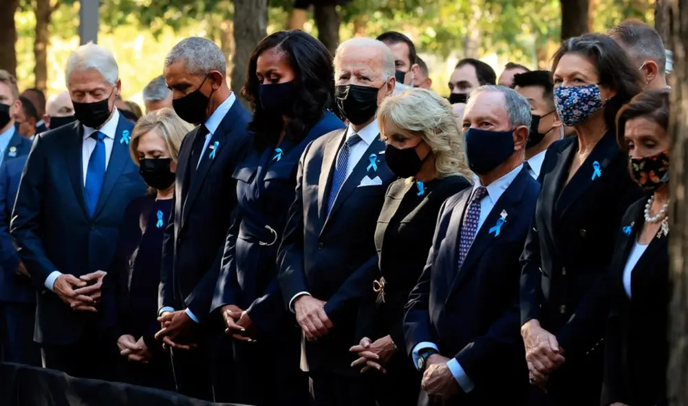 Joe Biden y Jill Biden estuvieron acompañados de sus antecesores en ambos cargos: Bill y Hillary Clinton y Barack y Michelle Obama. Foto: EFE. Joe Biden y Jill Biden estuvieron acompañados de sus antecesores en ambos cargos: Bill y Hillary Clinton y Barack y Michelle Obama. Foto: EFE.