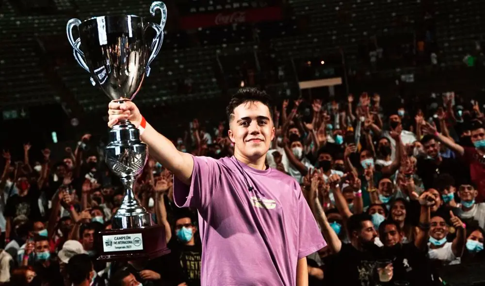 Con tan solo 19 años, el joven español Gazir se coronó como el campeón de la FMS Internacional. Foto Gazir/Instagram