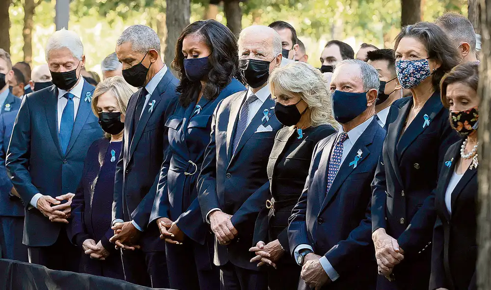 Memoria. Los exmandatarios Barack Obama y Bill Clinton, entre otros, acompañaron a Joe Biden en los actos conmemorativos. Foto: EFE