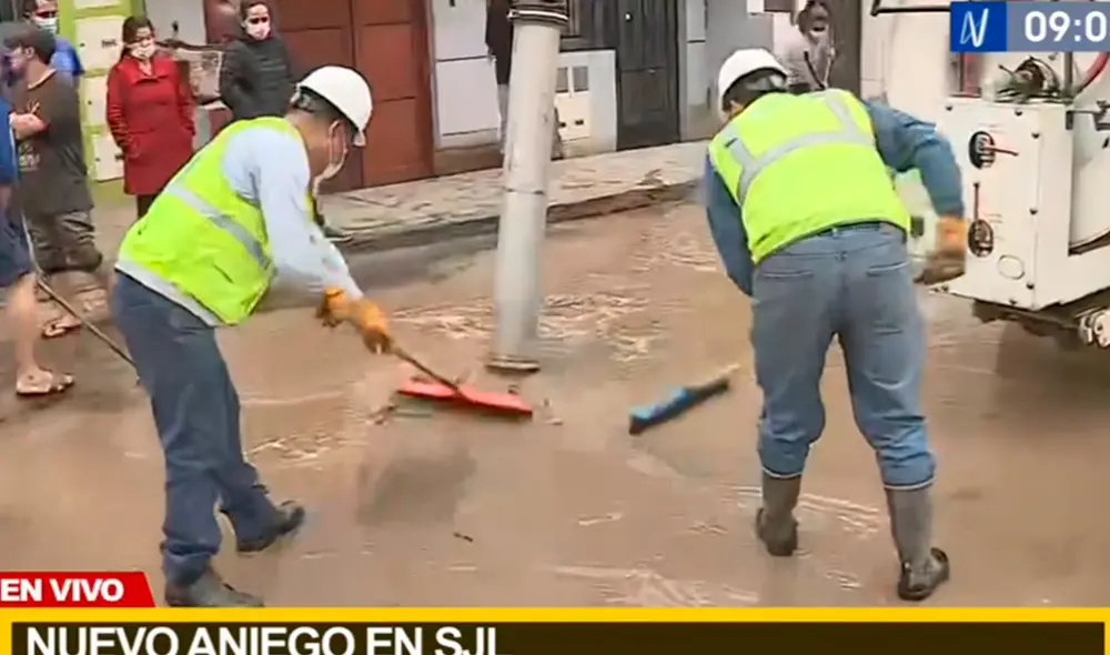 Camión succionador llegó a la zona alrededor de las 9.30 a. m. Foto: Captura Canal N