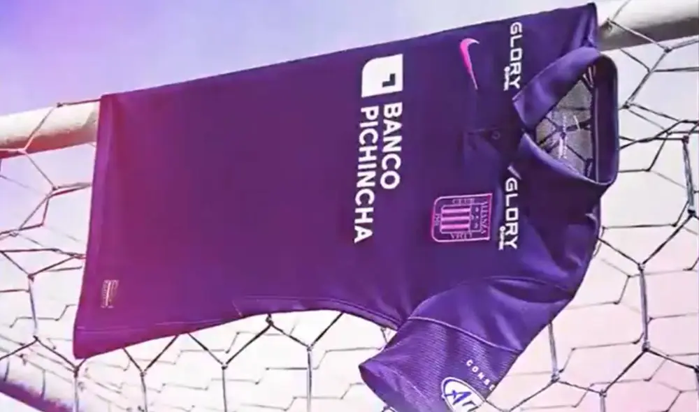 La morada de Alianza Lima ya se encuentra disponible para que los hinchas la adquieran en tiendas deportivas. Foto: captura video Alianza Lima